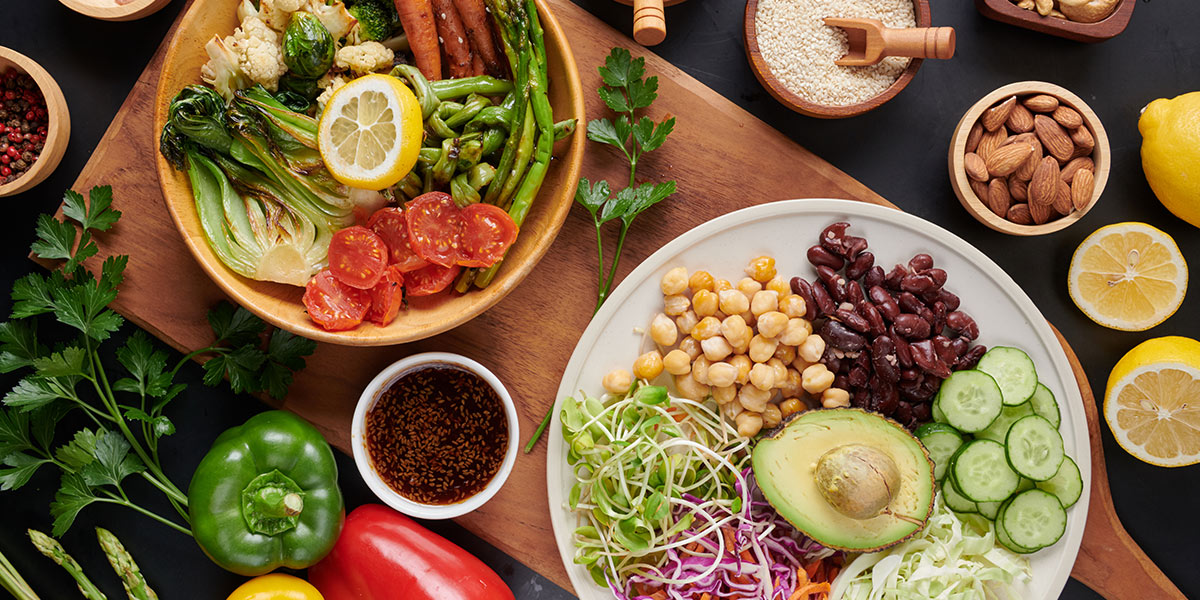 Superfoods aus der Region: Warum es nicht immer Chiasamen sein müssen.
